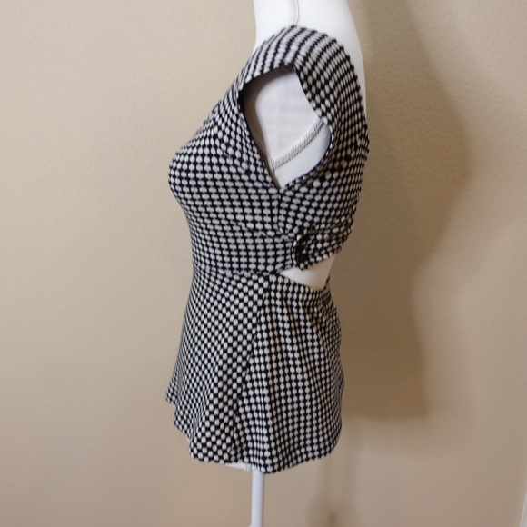 Anthropologie Deletta Peplum Top with Open Back Size XS - Picture 2 of 8